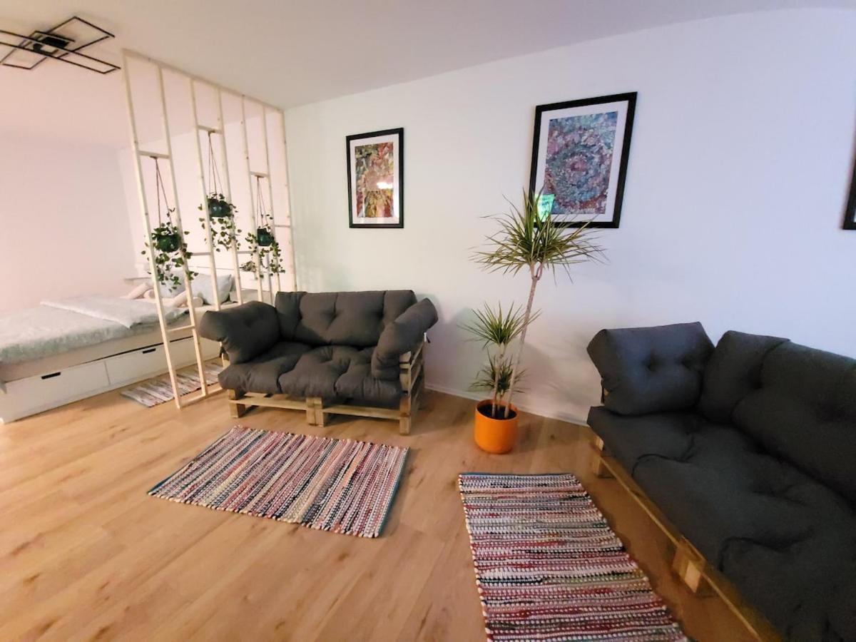 2-zimmer Für 4 Person In Essen-steele * Essen