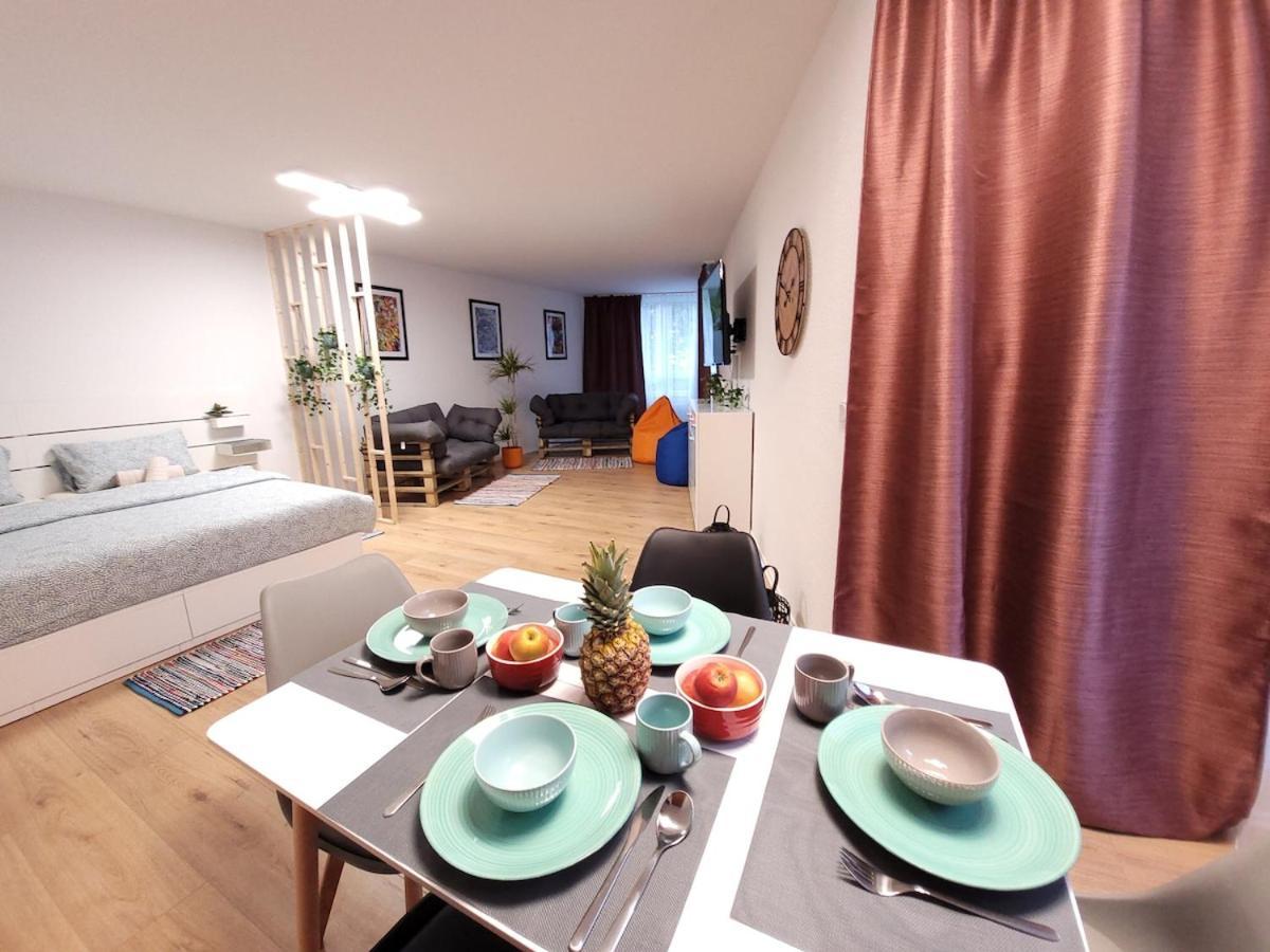 Apartment 2-zimmer Für 4 Person In Essen-steele