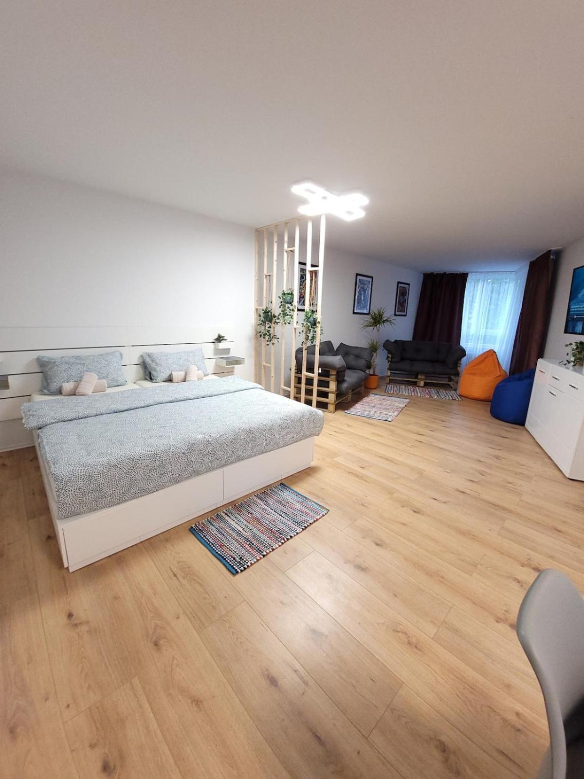 2-zimmer Für 4 Person In Essen-steele
